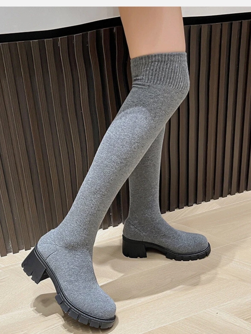 Gray Over-the-Knee Knit Platform Boots, "Sock Boots" Sz 6/ 6.5 - Picture 3 of 7